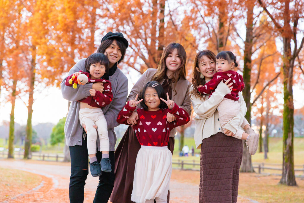 打上川河川緑地で家族写真